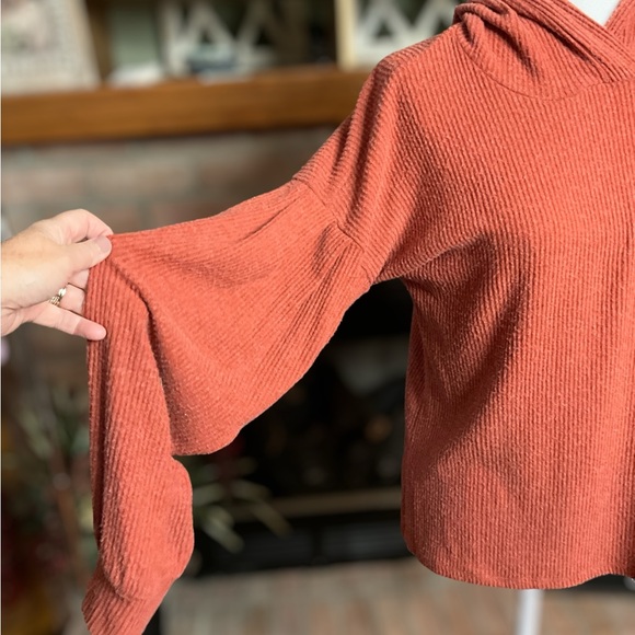 Project Social T hoodie, size S - Picture 2 of 7